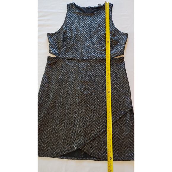 Forever 21 the moon side cutouts metallic sleeveless mini dress size 1X - Picture 13 of 16